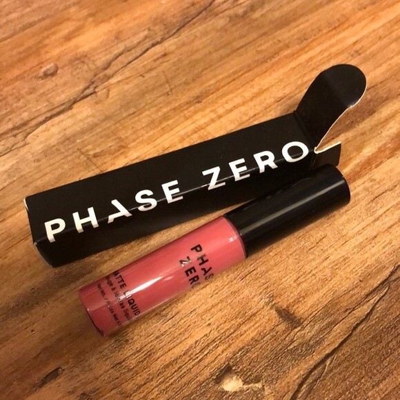 Phase zero matte liquid lipstick shade undercover NIB - Picture 1 of 4